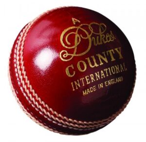 Dukes 4pc County International Cricket Ball