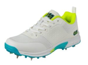 GM Aion Spike Cricket Shoes